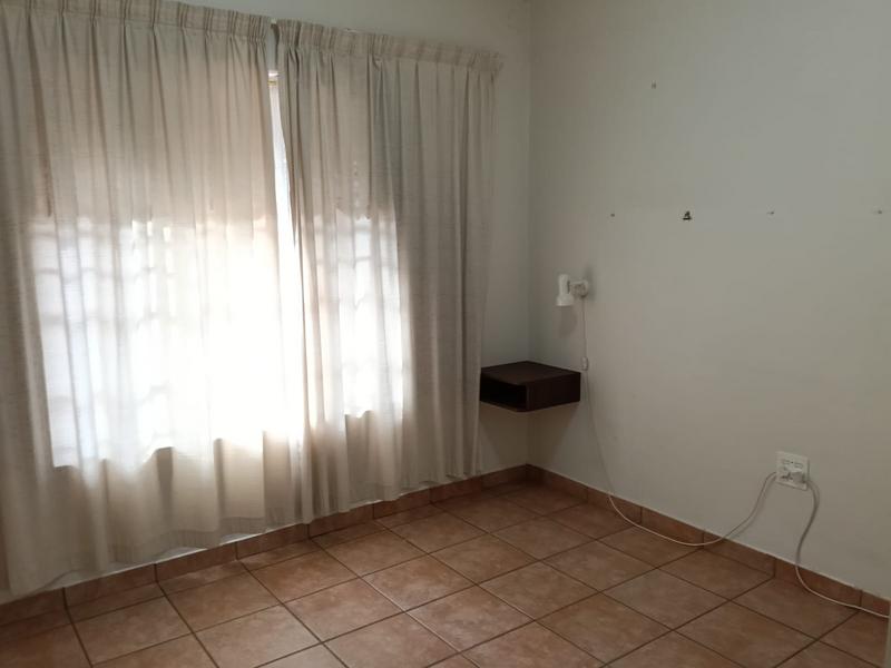 2 Bedroom Property for Sale in Albemarle Ext 2 Gauteng