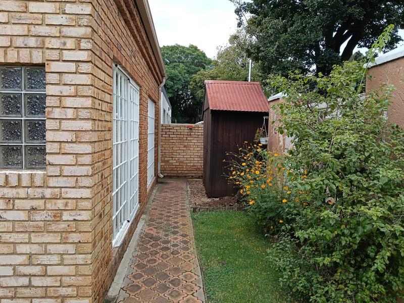 2 Bedroom Property for Sale in Albemarle Ext 2 Gauteng