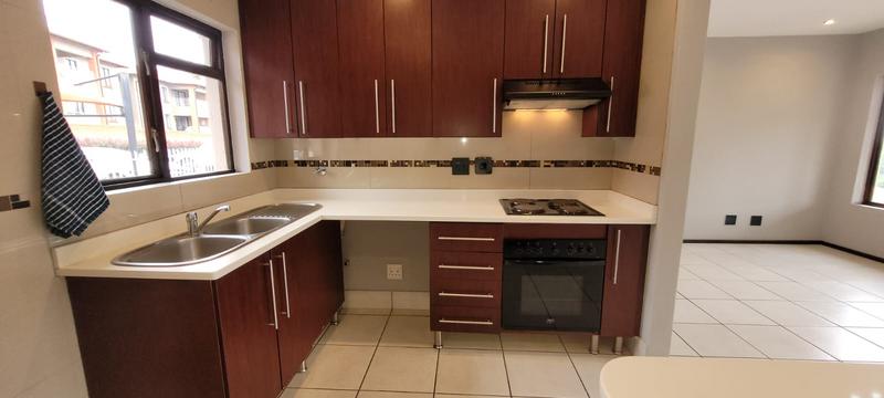 2 Bedroom Property for Sale in Glenvista Gauteng
