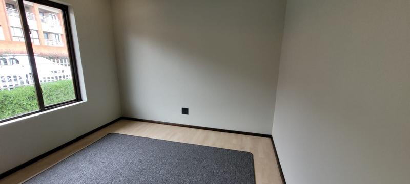 2 Bedroom Property for Sale in Glenvista Gauteng