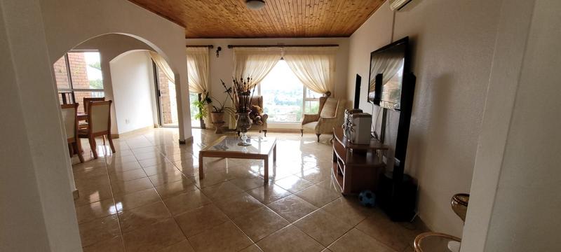 3 Bedroom Property for Sale in Glenvista Gauteng