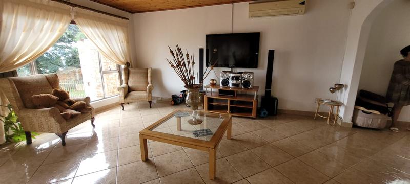 3 Bedroom Property for Sale in Glenvista Gauteng