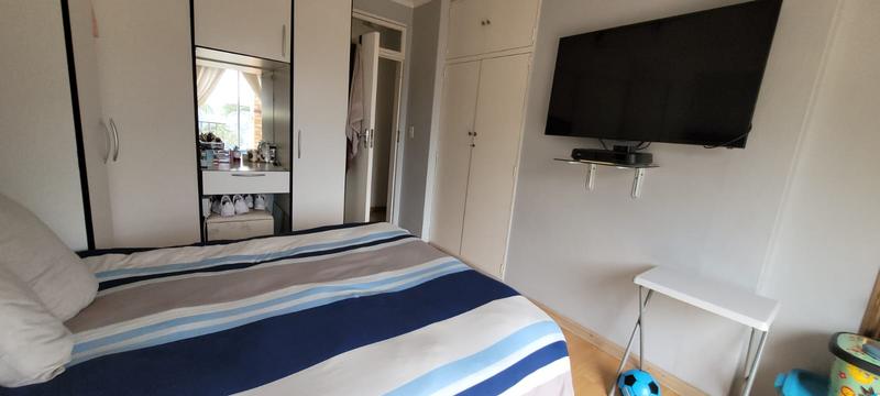 3 Bedroom Property for Sale in Glenvista Gauteng