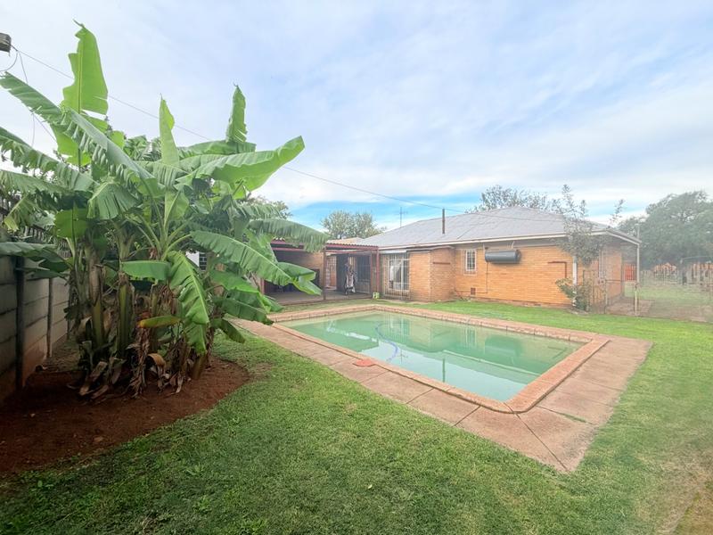 3 Bedroom Property for Sale in Vanderbijlpark CE 2 Gauteng