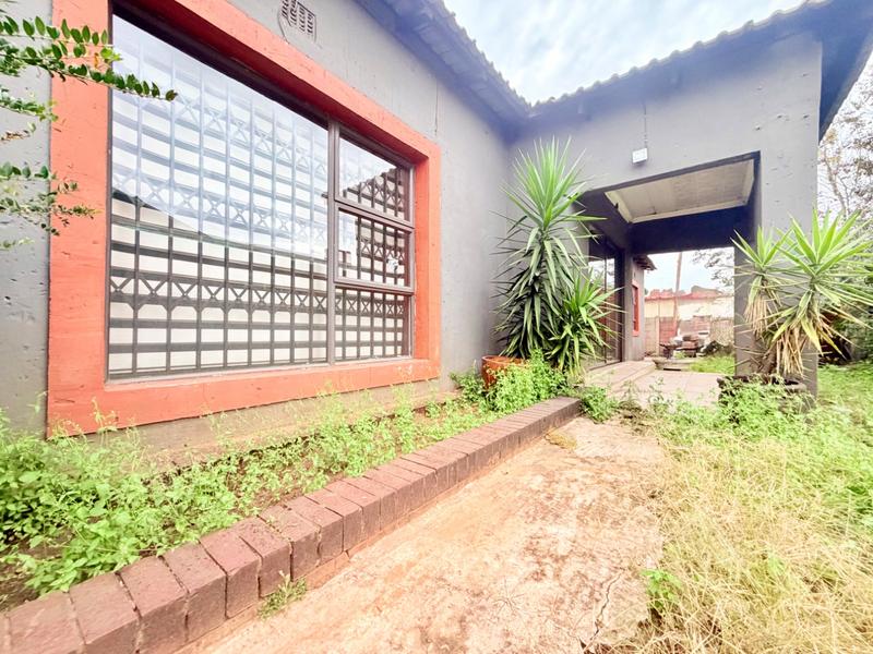 3 Bedroom Property for Sale in Vanderbijlpark CW 5 Gauteng