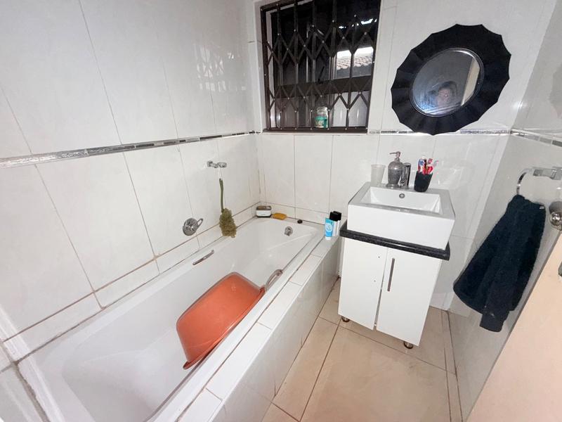 3 Bedroom Property for Sale in Vanderbijlpark CW 5 Gauteng