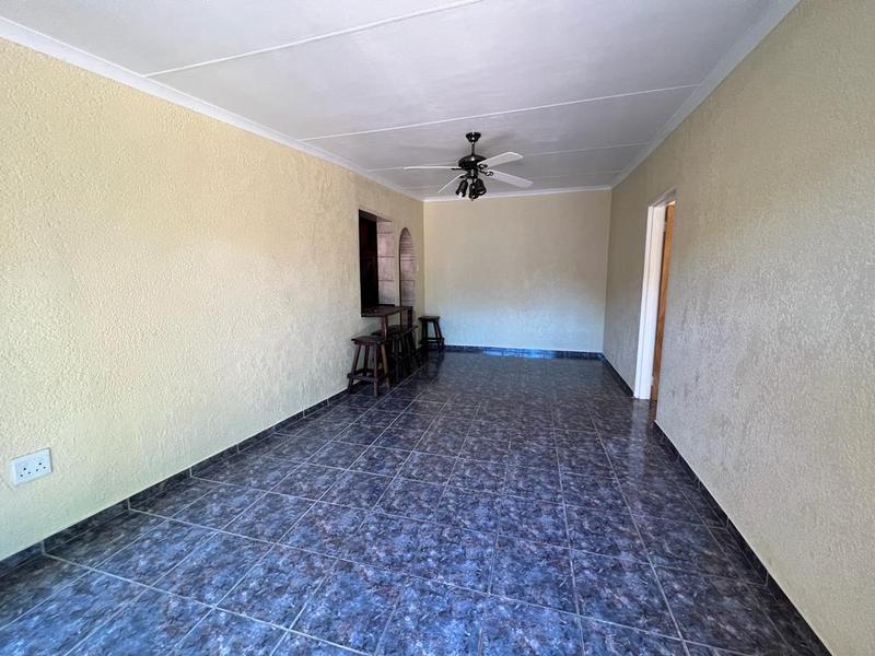 To Let 2 Bedroom Property for Rent in Brenthurst Gauteng
