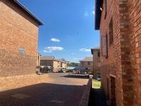 2 Bedroom Property for Sale in Grand Central Gauteng