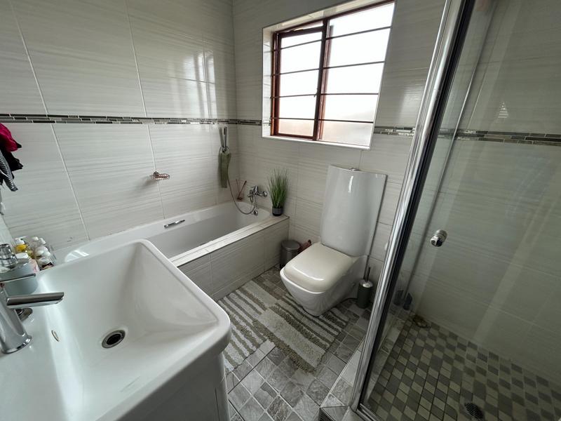 3 Bedroom Property for Sale in The Reeds Gauteng