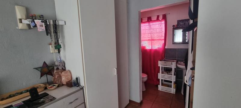 3 Bedroom Property for Sale in Heuwelsig Estate Gauteng
