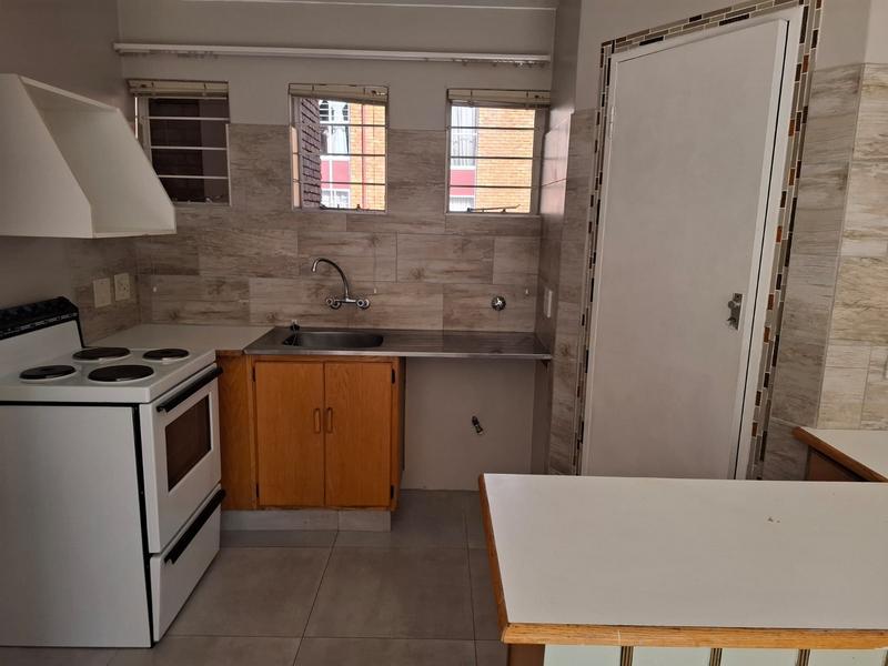 To Let 1 Bedroom Property for Rent in Lynnwood Glen Gauteng