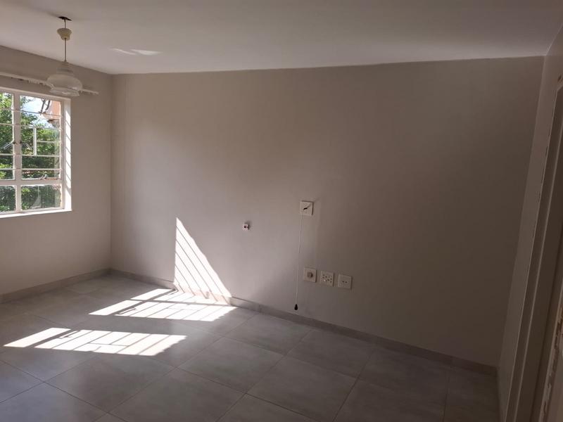 To Let 1 Bedroom Property for Rent in Lynnwood Glen Gauteng