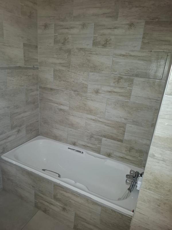 To Let 1 Bedroom Property for Rent in Lynnwood Glen Gauteng