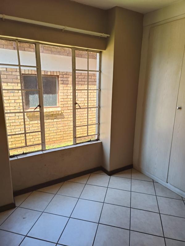 2 Bedroom Property for Sale in Mooikloof Ridge Gauteng