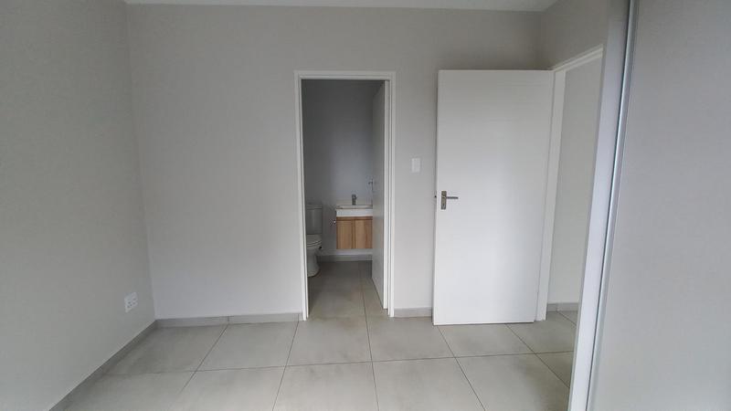 To Let 1 Bedroom Property for Rent in Shere Gauteng