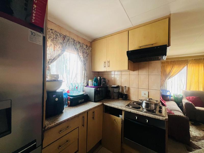 2 Bedroom Property for Sale in Soshanguve East Gauteng