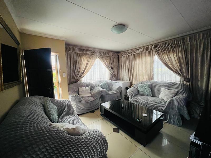 3 Bedroom Property for Sale in Soshanguve East Gauteng