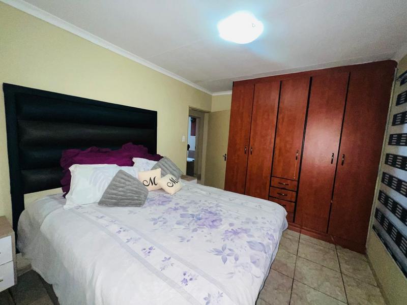 3 Bedroom Property for Sale in Soshanguve East Gauteng
