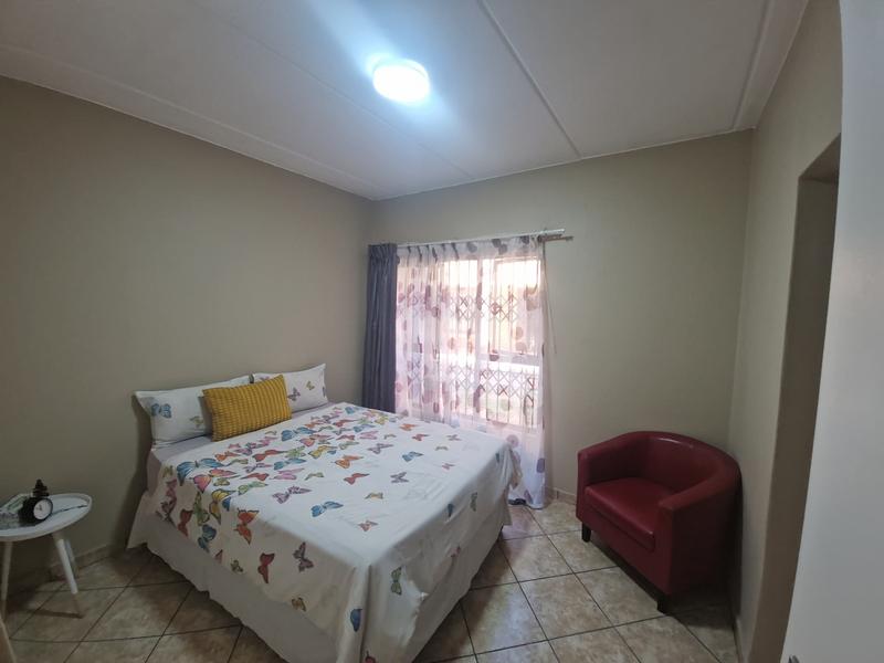 1 Bedroom Property for Sale in Klippoortje Gauteng