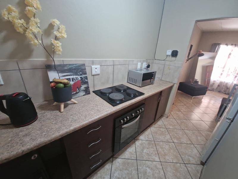 1 Bedroom Property for Sale in Klippoortje Gauteng