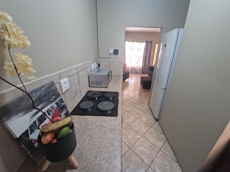 1 Bedroom Property for Sale in Klippoortje Gauteng