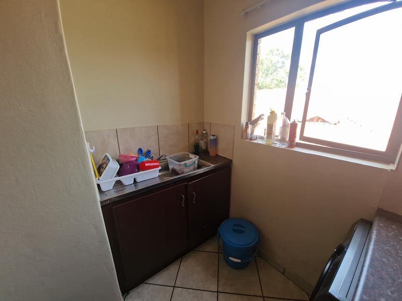 1 Bedroom Property for Sale in Klippoortje Gauteng