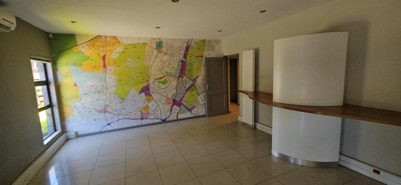 To Let Commercial Property for Rent in Carlswald Gauteng