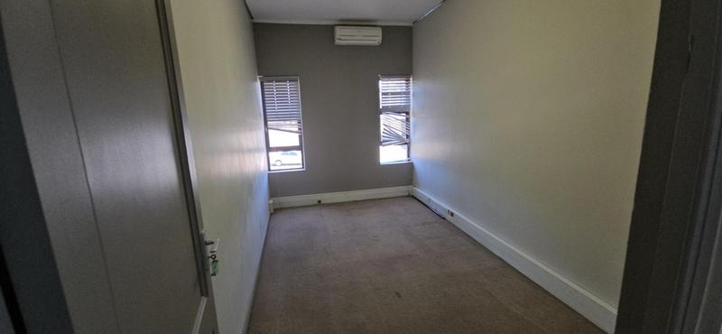 To Let Commercial Property for Rent in Carlswald Gauteng