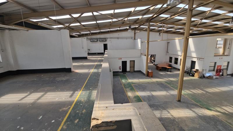 To Let Commercial Property for Rent in Randjespark Gauteng