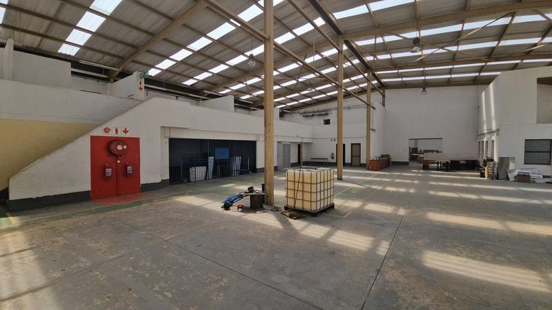 To Let Commercial Property for Rent in Randjespark Gauteng