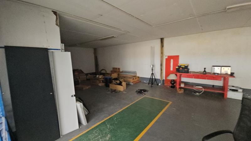 To Let Commercial Property for Rent in Randjespark Gauteng