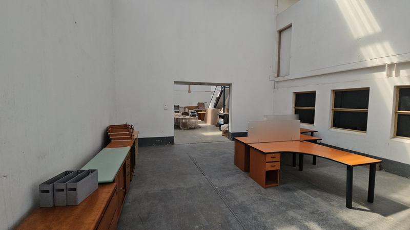 To Let Commercial Property for Rent in Randjespark Gauteng