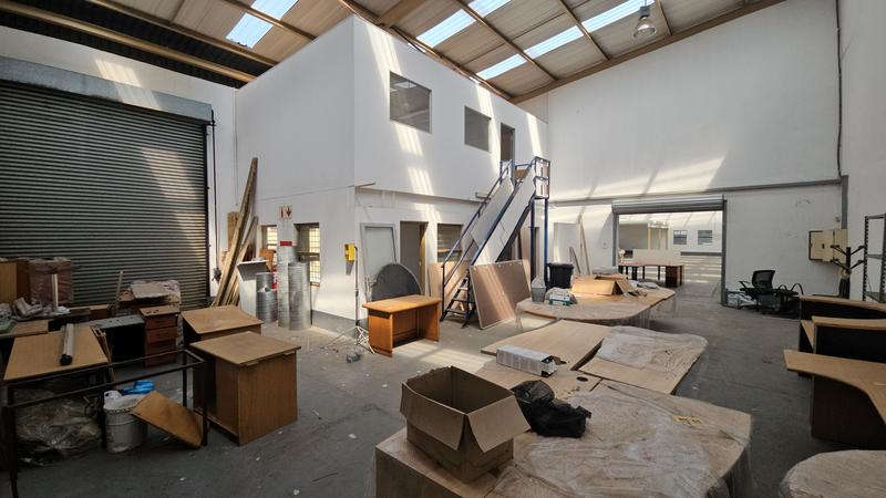 To Let Commercial Property for Rent in Randjespark Gauteng