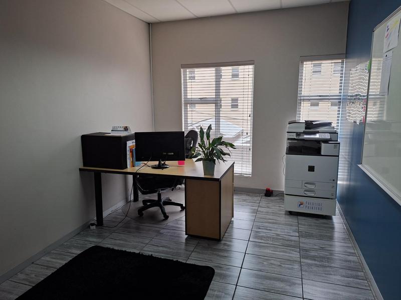 To Let Commercial Property for Rent in Route 21 Business Park Gauteng