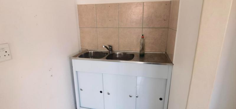 To Let Commercial Property for Rent in N4 Gateway Industrial Park Gauteng