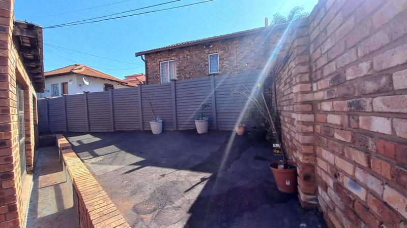 3 Bedroom Property for Sale in Philip Nel Park Gauteng