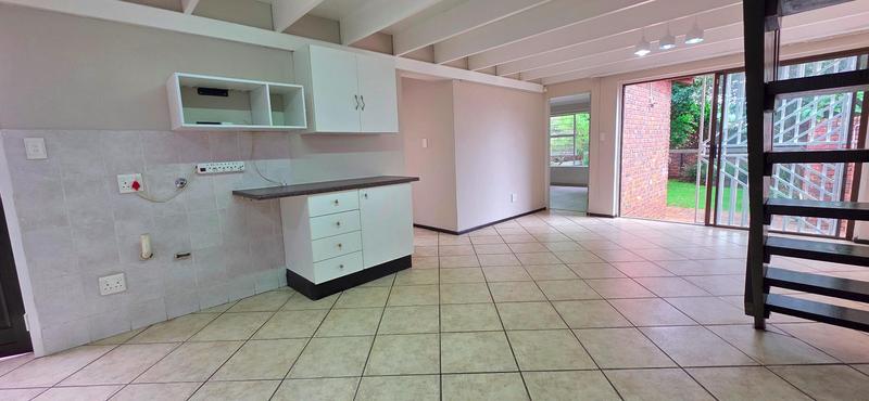 To Let 2 Bedroom Property for Rent in Weltevreden Park Gauteng