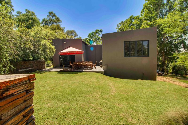 5 Bedroom Property for Sale in Ruimsig Gauteng