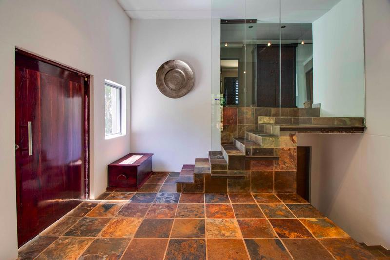 5 Bedroom Property for Sale in Ruimsig Gauteng