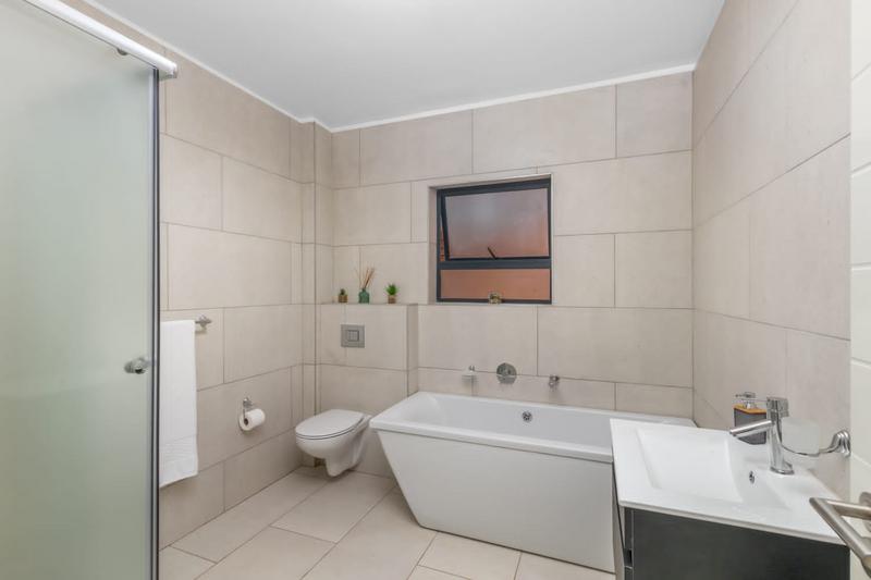 To Let 3 Bedroom Property for Rent in Bedford Gardens Gauteng