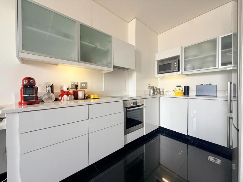 1 Bedroom Property for Sale in Sandton Central Gauteng