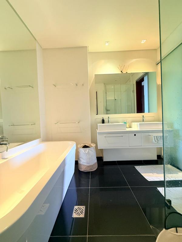 1 Bedroom Property for Sale in Sandton Central Gauteng