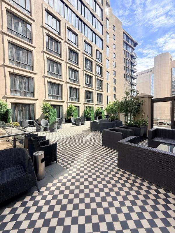 1 Bedroom Property for Sale in Sandton Central Gauteng