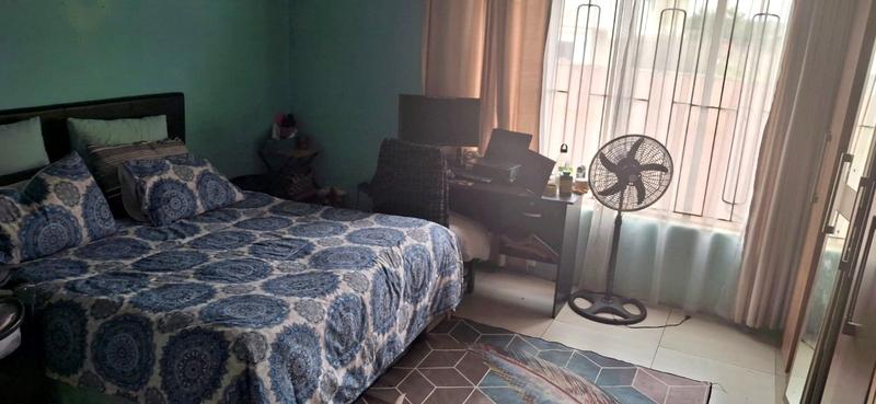 3 Bedroom Property for Sale in Spruit View Gauteng