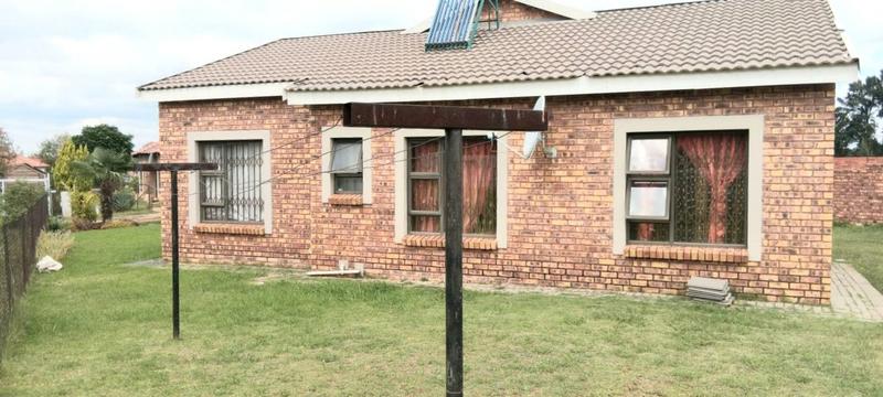 3 Bedroom Property for Sale in Strubenvale Gauteng