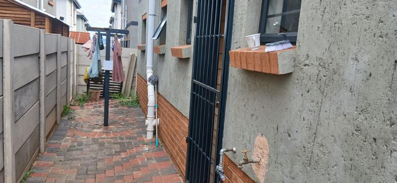 4 Bedroom Property for Sale in Albertsdal Gauteng