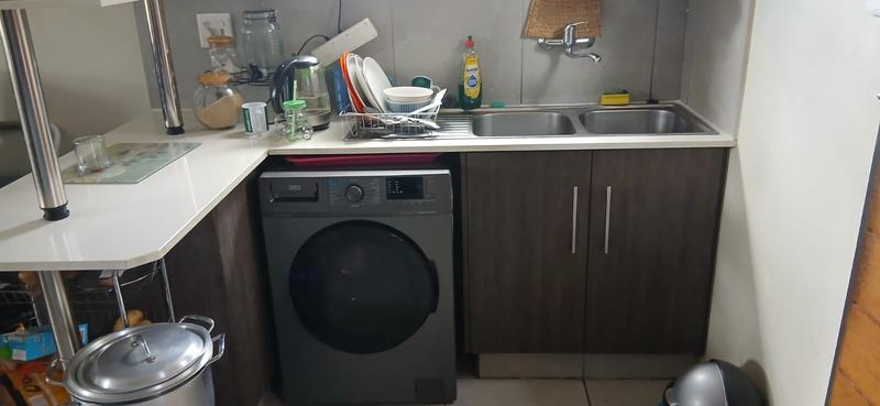 4 Bedroom Property for Sale in Albertsdal Gauteng
