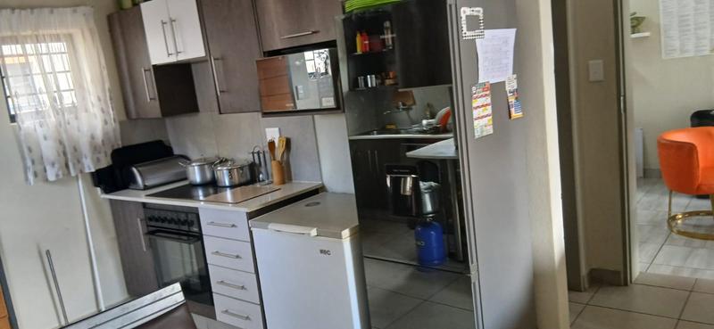 4 Bedroom Property for Sale in Albertsdal Gauteng