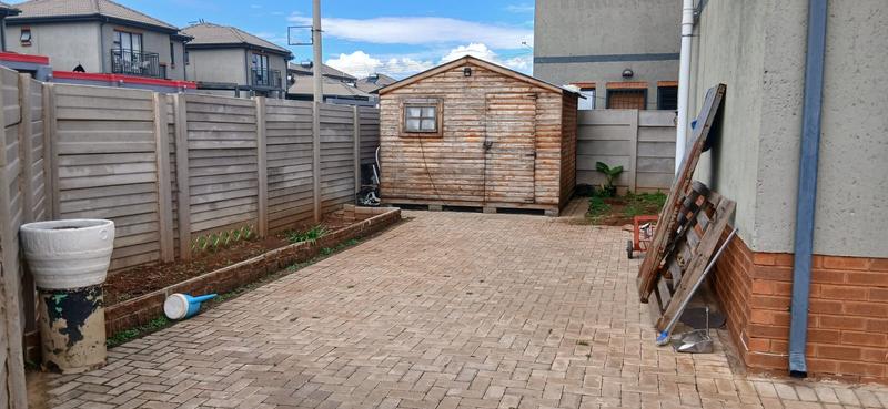 4 Bedroom Property for Sale in Albertsdal Gauteng