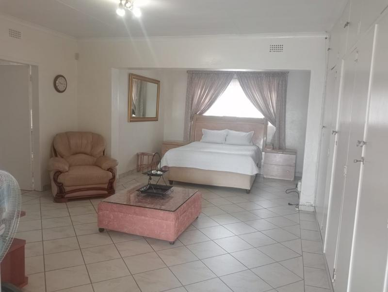 3 Bedroom Property for Sale in Glenvista Gauteng